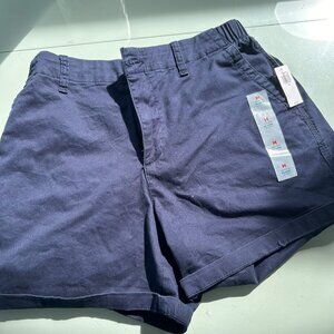 NWT- Old navy cargo/chino shorts